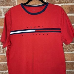 Red tommy shirt